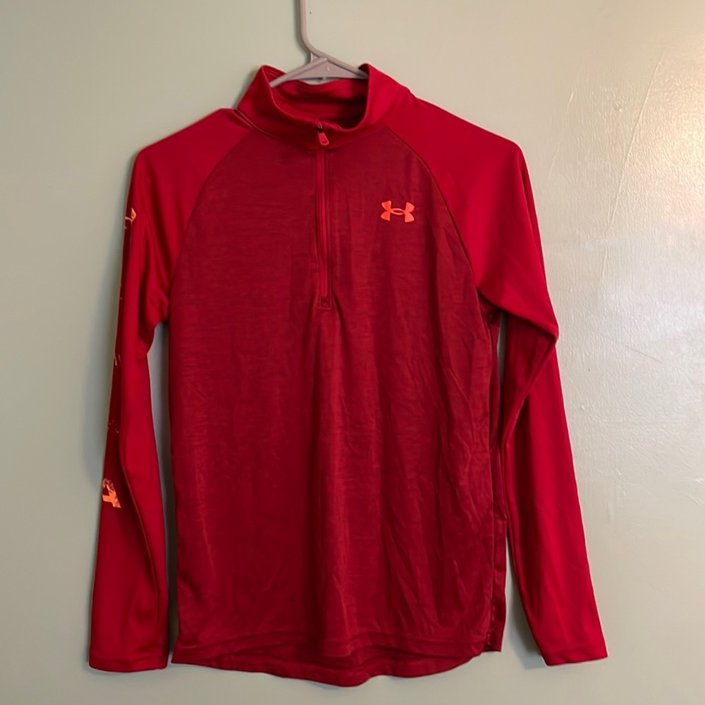 Underarmor sweater